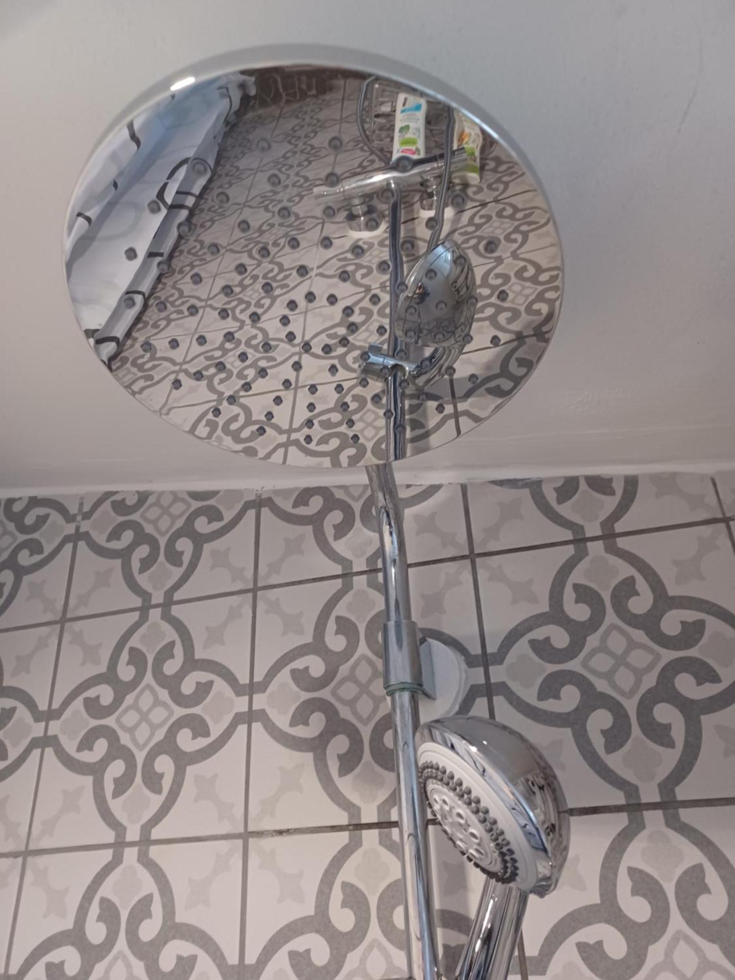 Kleine Galerie Apartment Fuer 3 Mit Kueche Kamin Netflix Parken Und Hofladen Steinhofel Extérieur photo